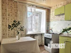 2-к квартира, вторичка, 42м2, 3/5 этаж