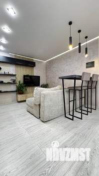 2-к квартира, вторичка, 52м2, 1/9 этаж