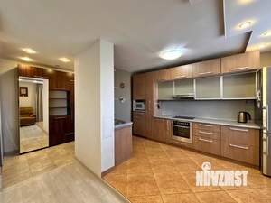 3-к квартира, вторичка, 93м2, 8/9 этаж