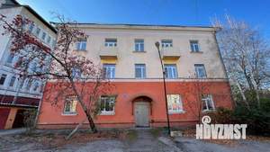 4-к квартира, вторичка, 75м2, 2/4 этаж