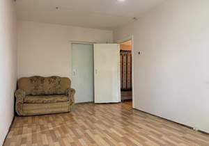 2-к квартира, вторичка, 44м2, 3/5 этаж