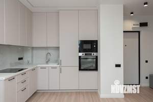 3-к квартира, вторичка, 76м2, 2/19 этаж