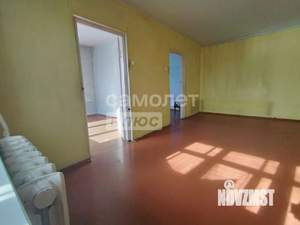 4-к квартира, вторичка, 61м2, 3/5 этаж