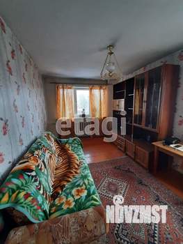 3-к квартира, вторичка, 61м2, 5/5 этаж