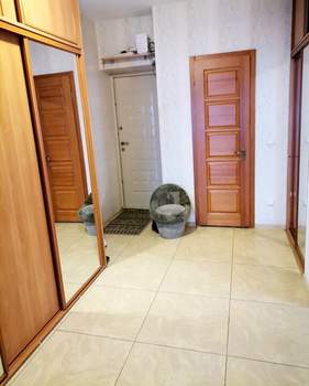 3-к квартира, вторичка, 77м2, 2/5 этаж