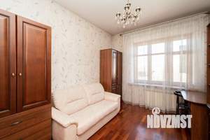 3-к квартира, вторичка, 99м2, 3/3 этаж