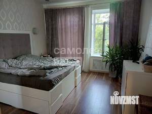 4-к квартира, вторичка, 106м2, 4/5 этаж