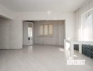 2-к квартира, вторичка, 55м2, 3/18 этаж