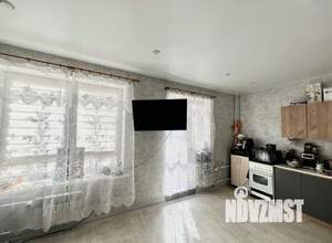 2-к квартира, вторичка, 63м2, 10/16 этаж