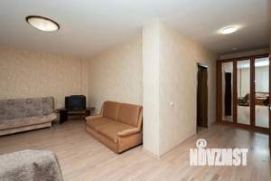 2-к квартира, вторичка, 64м2, 1/9 этаж