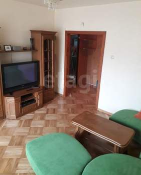 2-к квартира, вторичка, 64м2, 4/5 этаж