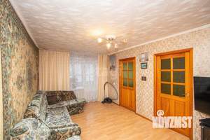 4-к квартира, вторичка, 63м2, 5/5 этаж