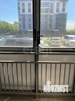 2-к квартира, вторичка, 38м2, 1/9 этаж