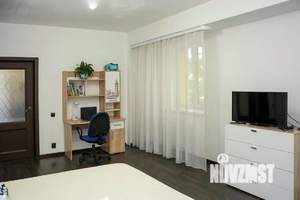 2-к квартира, вторичка, 73м2, 1/9 этаж