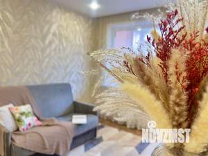 2-к квартира, вторичка, 42м2, 3/5 этаж