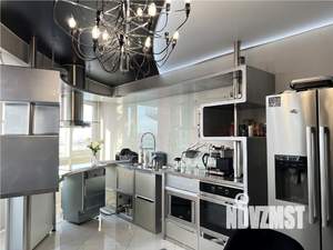 3-к квартира, вторичка, 93м2, 9/10 этаж