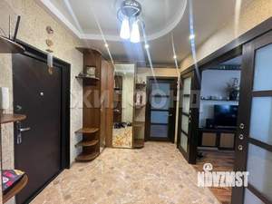 2-к квартира, вторичка, 65м2, 1/10 этаж