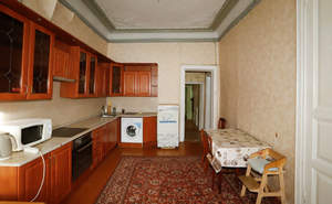 2-к квартира, вторичка, 73м2, 1/2 этаж