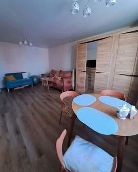 1-к квартира, вторичка, 42м2, 4/4 этаж