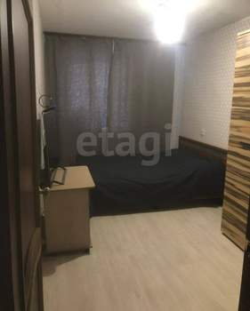 3-к квартира, вторичка, 63м2, 1/5 этаж