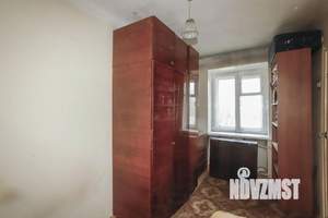 3-к квартира, вторичка, 54м2, 5/5 этаж
