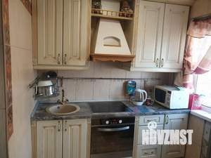 3-к квартира, вторичка, 61м2, 5/5 этаж