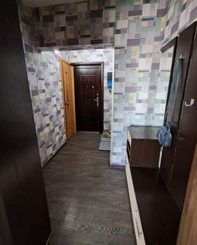2-к квартира, вторичка, 35м2, 1/9 этаж