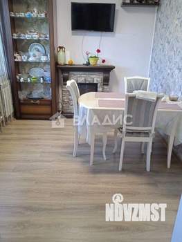 3-к квартира, вторичка, 61м2, 5/5 этаж
