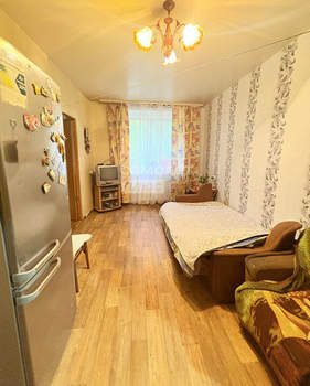 2-к квартира, вторичка, 42м2, 1/3 этаж
