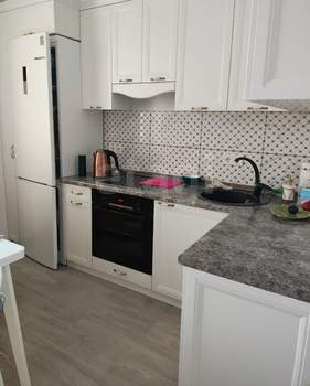 1-к квартира, вторичка, 42м2, 8/9 этаж