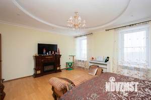 4-к квартира, вторичка, 140м2, 5/6 этаж