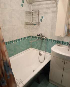 4-к квартира, вторичка, 6550м2, 5/5 этаж