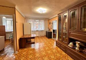 2-к квартира, вторичка, 45м2, 1/5 этаж