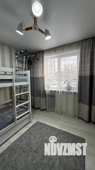 2-к квартира, вторичка, 52м2, 1/9 этаж