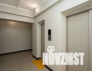 2-к квартира, вторичка, 55м2, 3/18 этаж