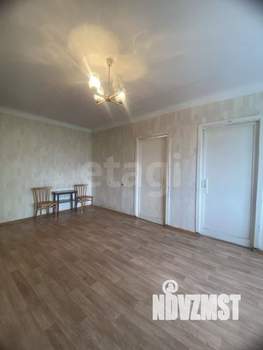 4-к квартира, вторичка, 64м2, 5/5 этаж