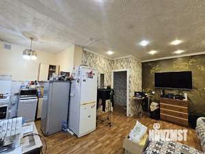 2-к квартира, вторичка, 44м2, 1/4 этаж