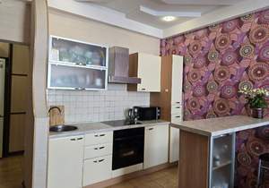 2-к квартира, вторичка, 43м2, 1/9 этаж