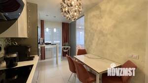 2-к квартира, вторичка, 63м2, 7/8 этаж