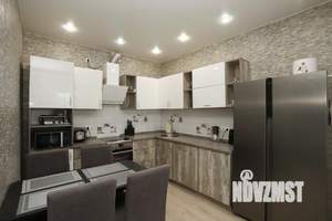 3-к квартира, вторичка, 77м2, 8/10 этаж