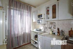 2-к квартира, вторичка, 42м2, 1/2 этаж
