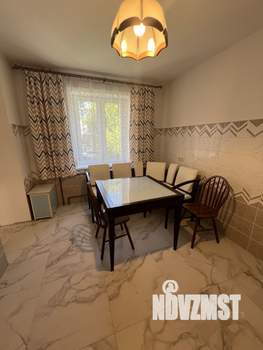 2-к квартира, вторичка, 63м2, 2/5 этаж