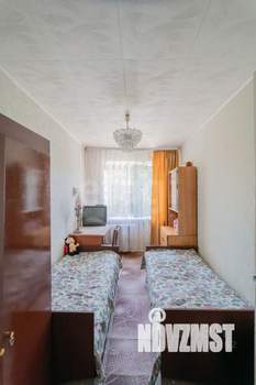 4-к квартира, вторичка, 63м2, 4/4 этаж