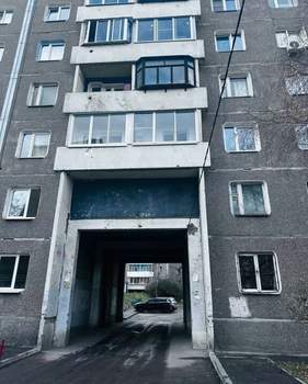 2-к квартира, вторичка, 69м2, 1/2 этаж