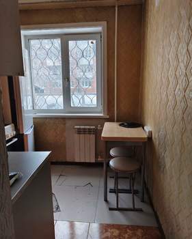 2-к квартира, вторичка, 43м2, 1/5 этаж