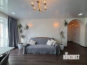 3-к квартира, вторичка, 98м2, 1/3 этаж