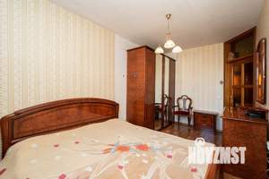 3-к квартира, вторичка, 62м2, 5/5 этаж