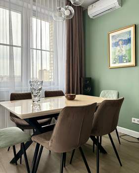 4-к квартира, вторичка, 91м2, 8/19 этаж