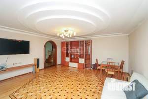 5-к квартира, вторичка, 256м2, 5/6 этаж