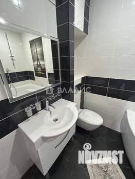2-к квартира, вторичка, 64м2, 10/17 этаж